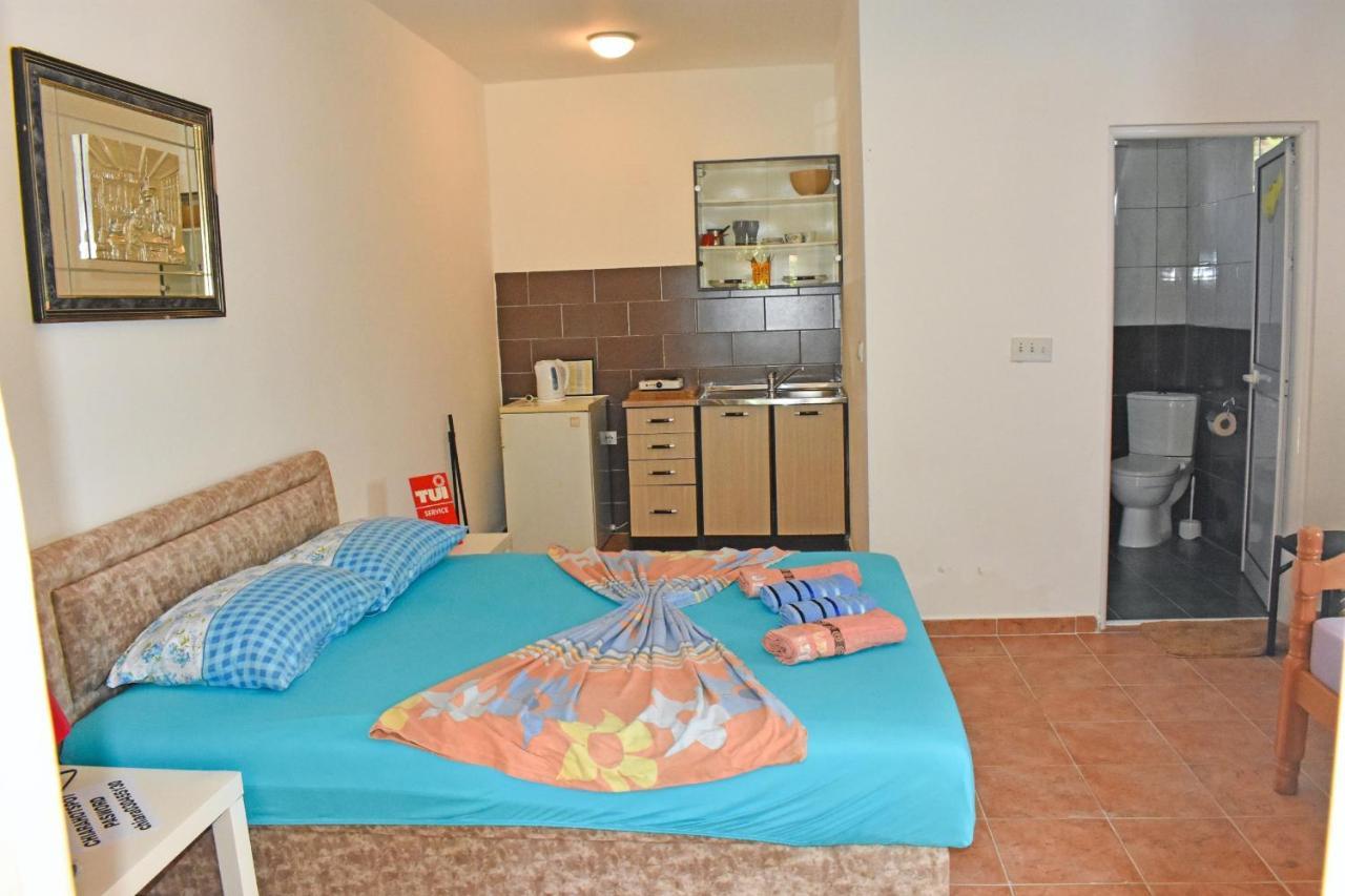 Riverside Apartments Chiara Ulcinj Exterior foto